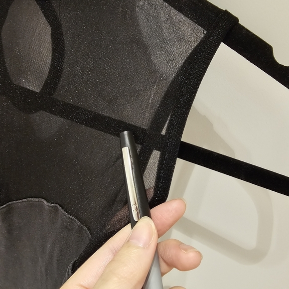 Vintage black mesh halter top size small - Picture 7 of 8